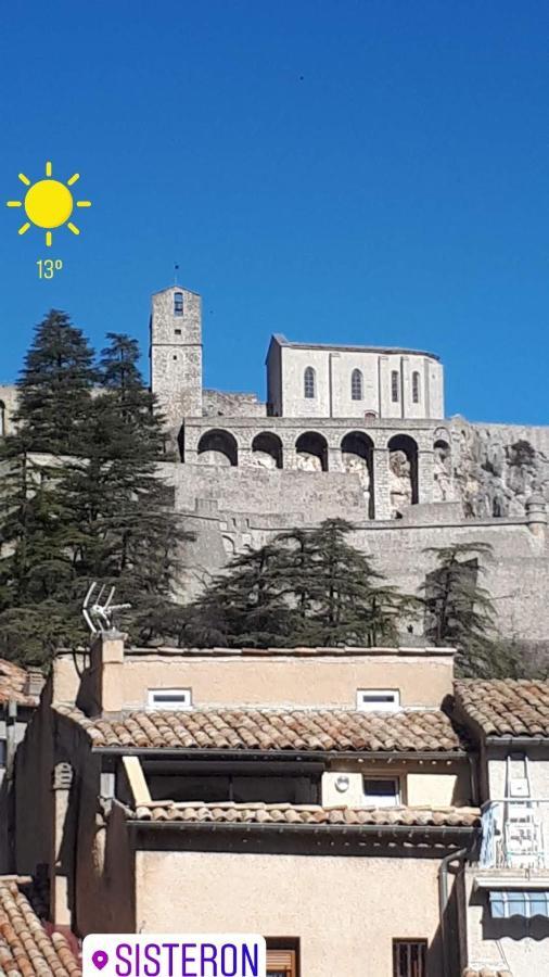 Les Mirabelles Chambres D'Hotes Sisteron Bagian luar foto