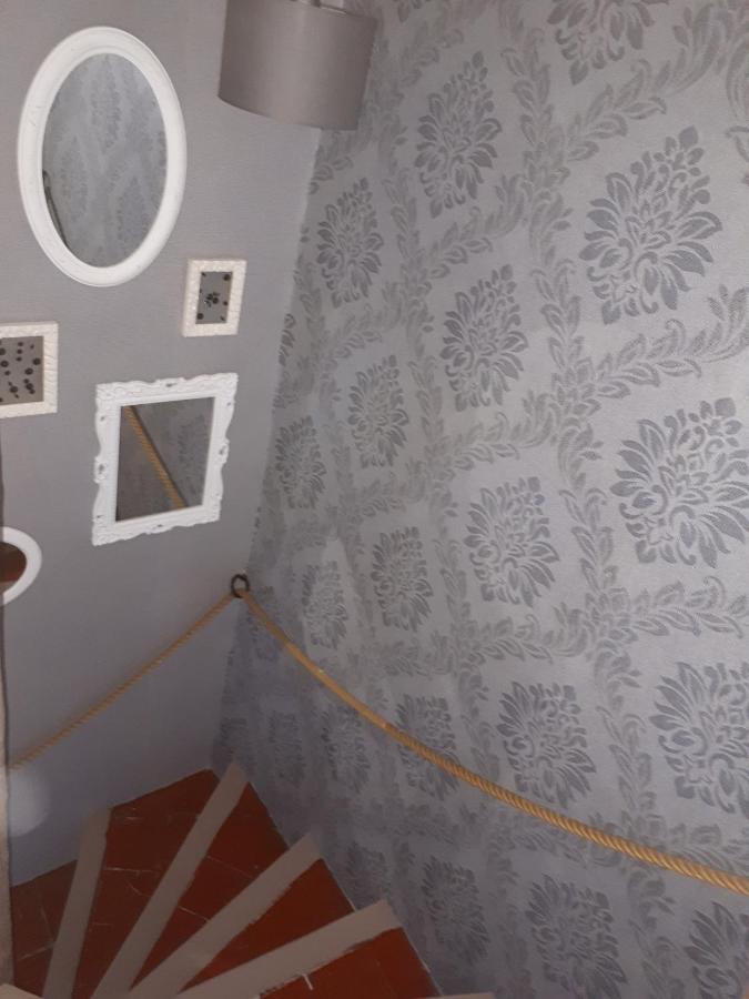 Les Mirabelles Chambres D'Hotes Sisteron Bagian luar foto