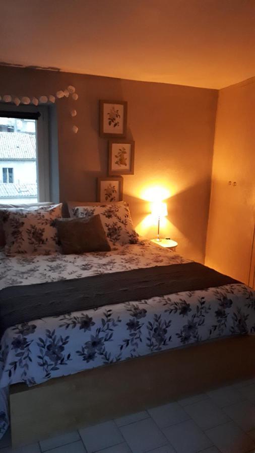 Les Mirabelles Chambres D'Hotes Sisteron Bagian luar foto